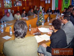 В ДУХ НА РАЗБИРАТЕЛСТВО ПРЕМИНА СЕСИЯТА...