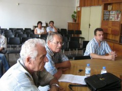 ПАК ОТЛОЖИХА КОНСУЛТАЦИИТЕ ЗА ОБЩИНСКАТА КОМИСИЯ