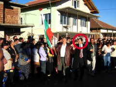 ДОЦОВ ЛЪЖЕ И ЦИГАНИ И БЪЛГАРИ ЕДНОВРЕМЕННО!?