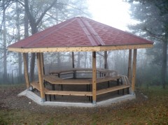 Построиха нова беседка на Калето