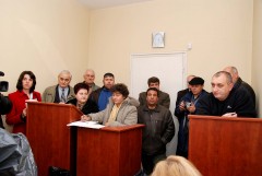 СЪДЪТ БРОИ НЕЩО...