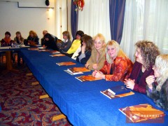 "СЕЙН" ПРИКЛЮЧВА, ВСЕКИ СЕ СПАСЯВА ПОЕДИНИЧНО!?