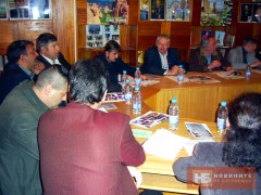 ОЧЕРТА СЕ НОВОТО МНОЗИНСТВО